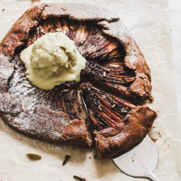 Chai Spiced Apple Galette 5 | roottoskykitchen.com